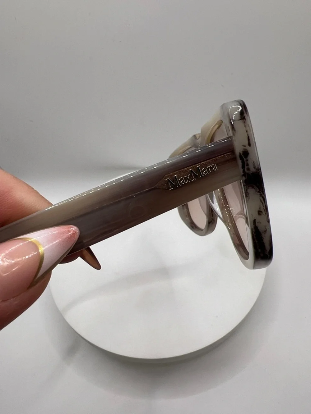 NWOT. Authentic MaxMara Translucent Beige Shield Sunglasses with Brown Lenses